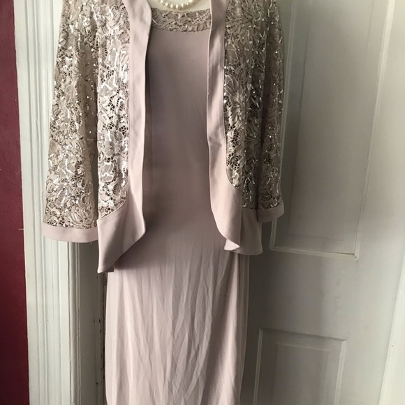 NWT R & M Richard  2 pc Mother of the bride outfits, size:: 14, 52 “ long. - Picture 9 of 16